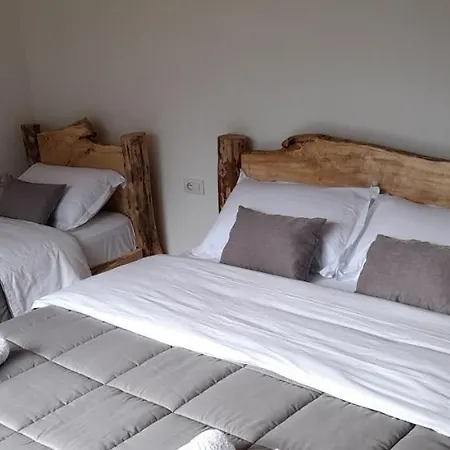 Dritan Tethorja Maison d'hôtes 4*