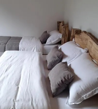 Dritan Tethorja Pensionat 4*