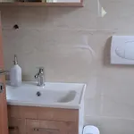 Dritan Tethorja بيت ضيافة ثيث