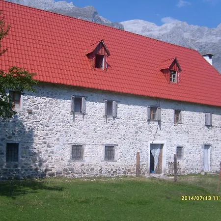 Casa de hóspedes Dritan Tethorja